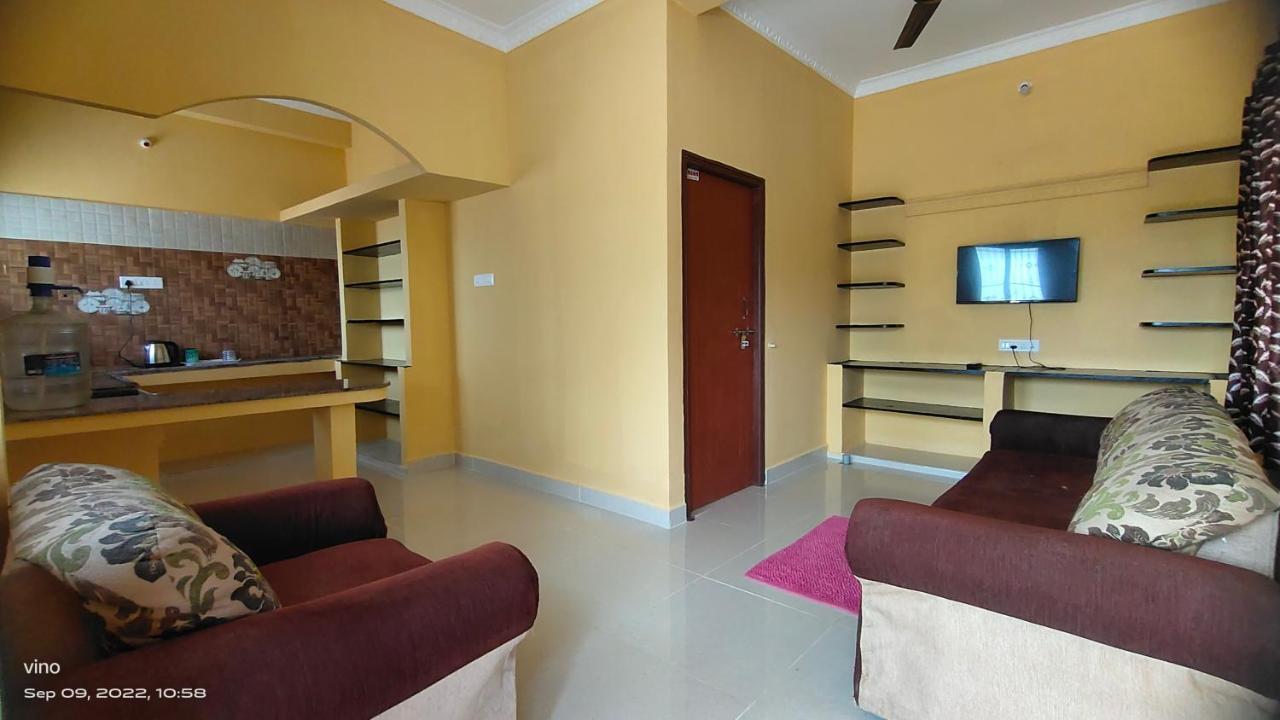 Aadhya Tiruvannamalai